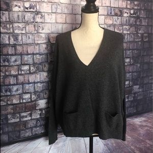 Vince Gray 100% Cashmere Sweater